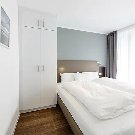 Deichhaeuser Anna Kueste Deichhaeuser Anna Kueste 1-33 דירה *