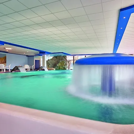 Deichhaeuser Anna Kueste Deichhaeuser Anna Kueste 1-33 * בנסרסיל